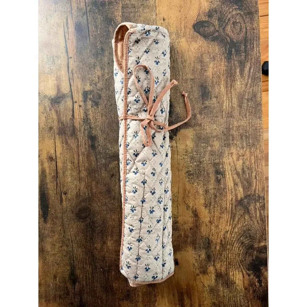Vintage Quilted Knitting Needle Case with Needles | Floral Organizer Roll